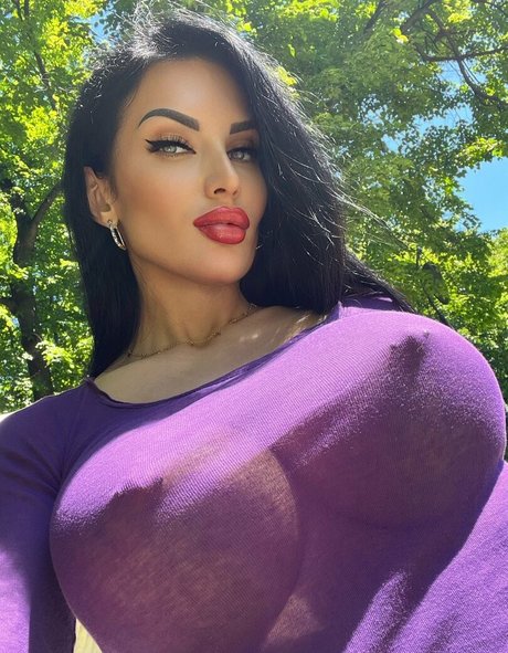 j__gri high quality actress gallery