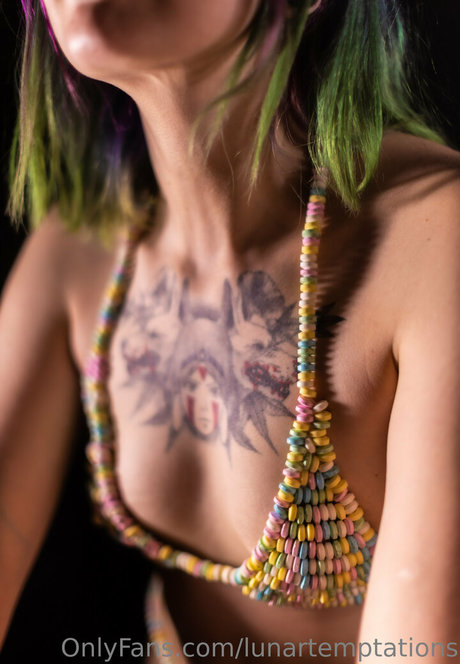 lunartemptations pornstar xxx picture