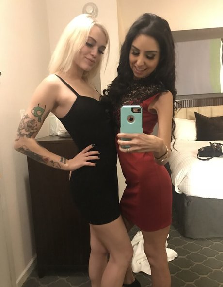 squat riding onlyfans hot sex pictures