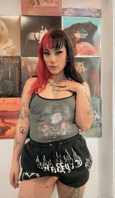 saucydevill pornstar art gallery