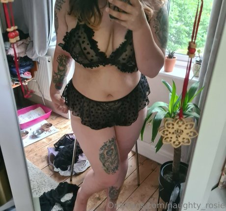 naughty rosie hd pornstar photos