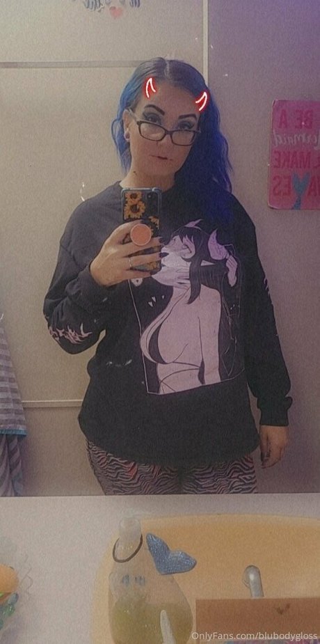 blubodygloss pornstar nudes img