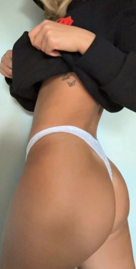 Immynicholls star top pictures