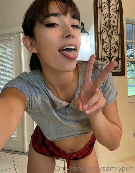 samslayress star high quality photo