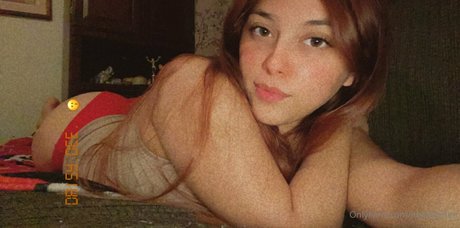 ittybittydee free star photos