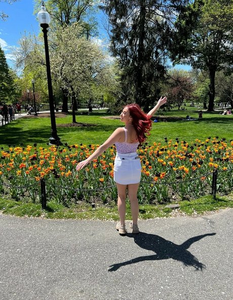 suki lovexo free actress photo