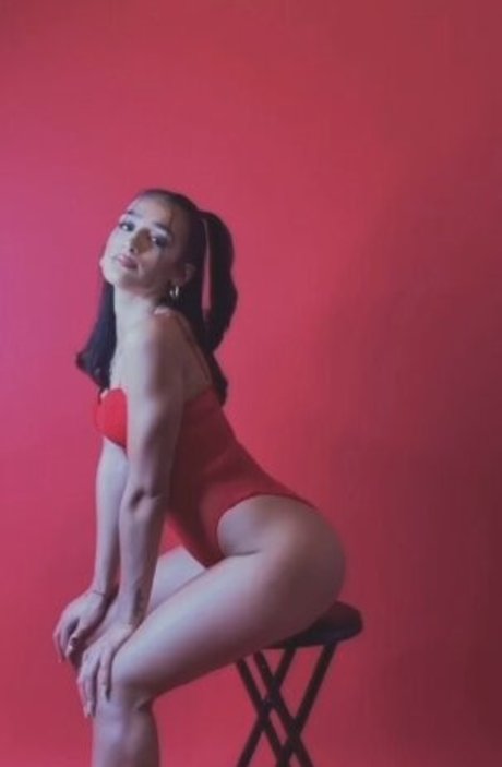 Jucam xx adult model photo