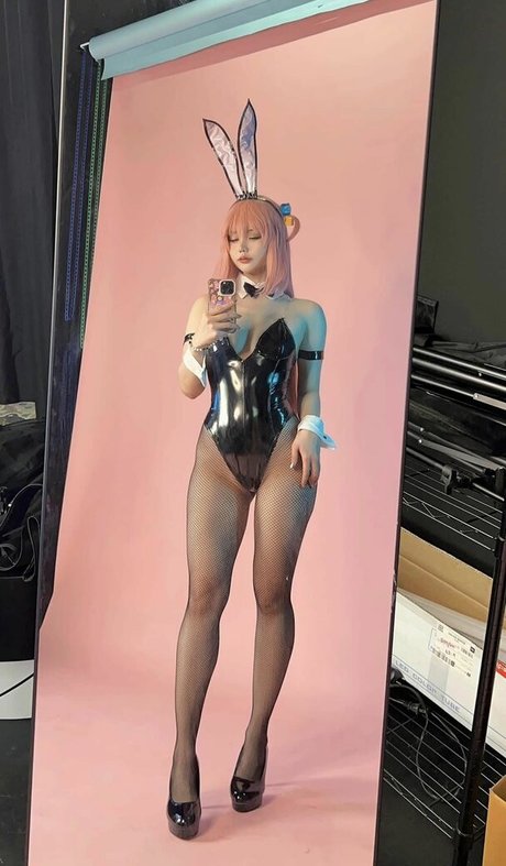 Tako Chan model pretty gallery