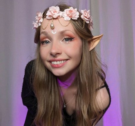 KamiCakes1 pornstar art pics