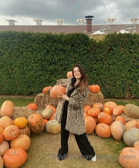 nataly queen nice star image