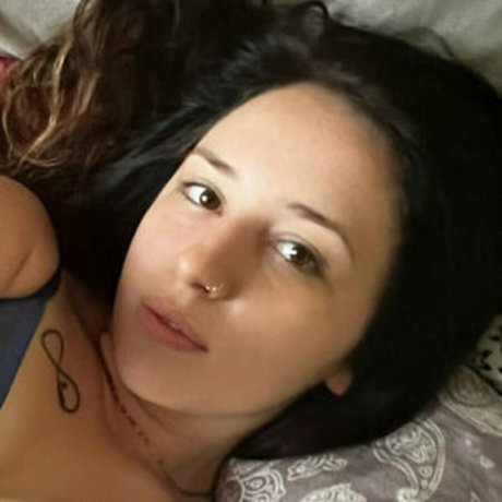 nataly queen pretty star photo