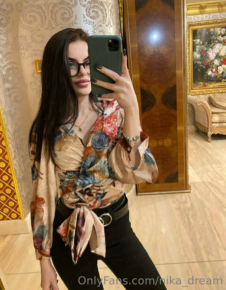 nika dream erotic star picture