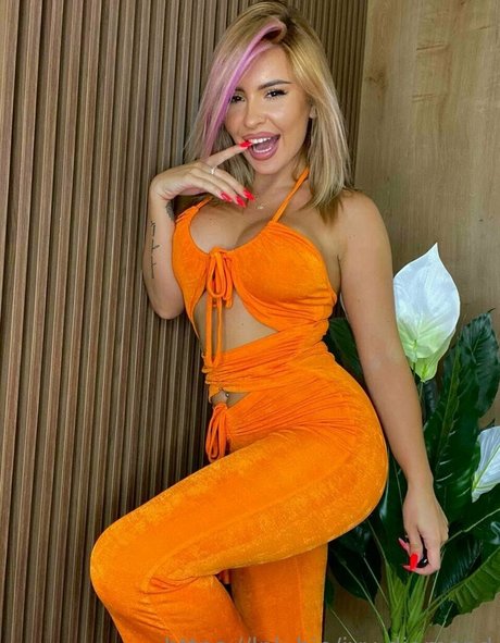 ivvydiamond sexy actress pic