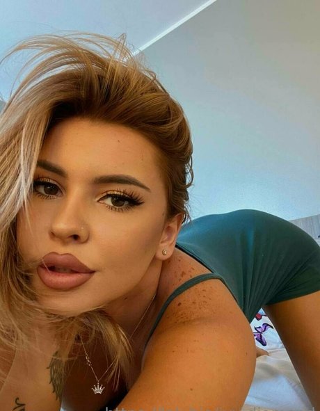 ivvydiamond nudes model pics