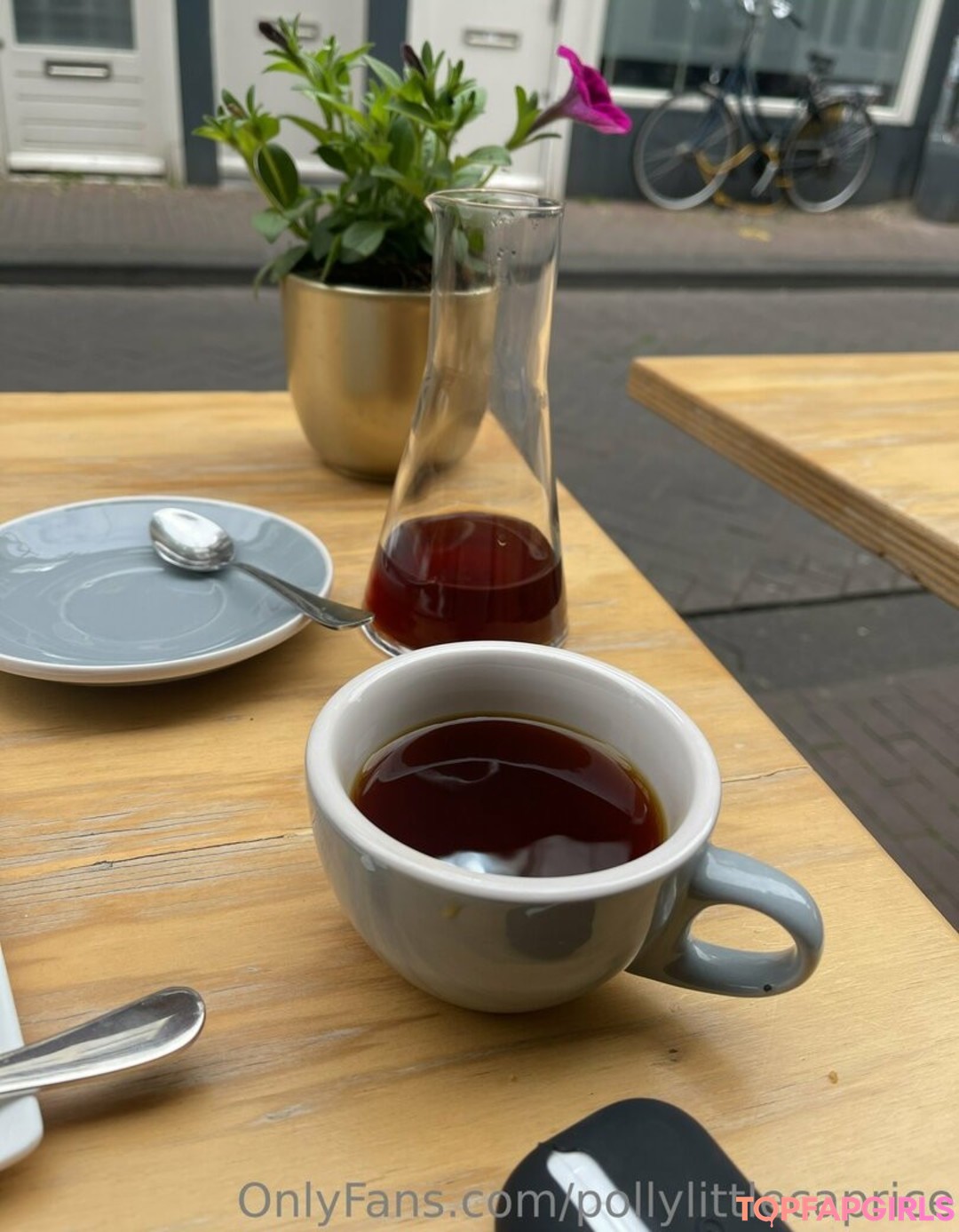 pollylittlecaprice beautiful actress image