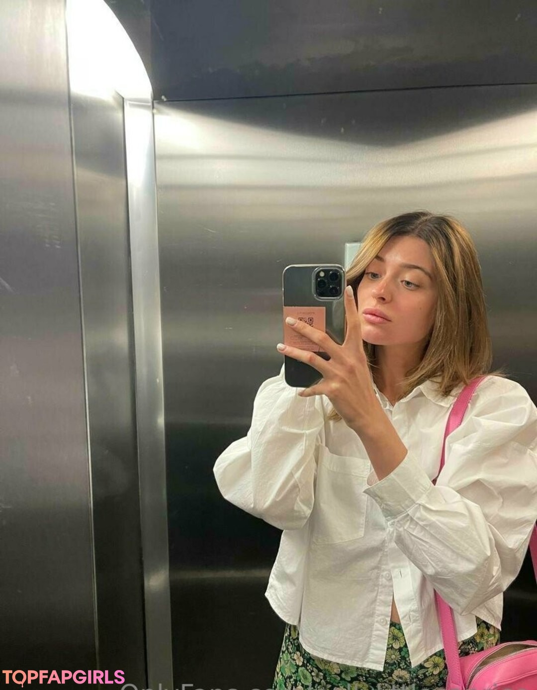 pollylittlecaprice naked star picture