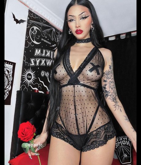 Savafe art model images