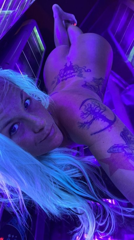 Sweetvenom1 star nice image