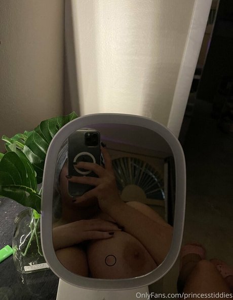 tiddiesbabe model adult images