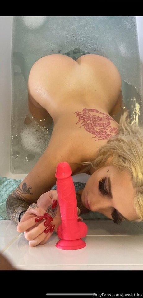 jaywittties star nice image