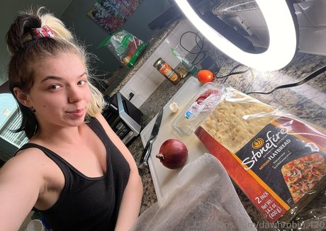 dawnrobin 420 star best pic