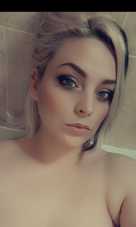 skyemoore porn actress galleries