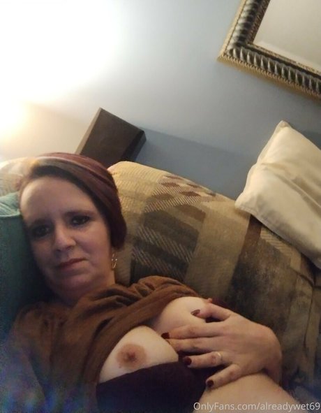 alreadywet69 pornstar naked picture