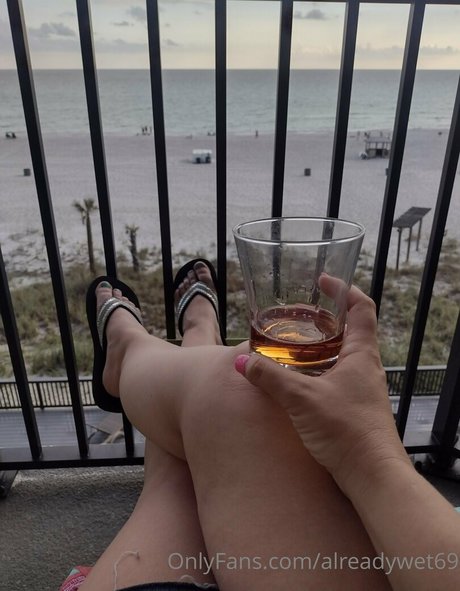 blonde masturbation onlyfans free photos