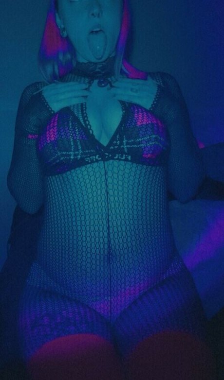 short shxtt19 hot model img