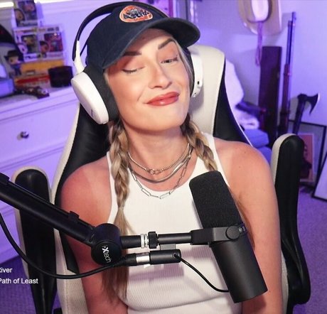 BasicWitGirl perfect star pic