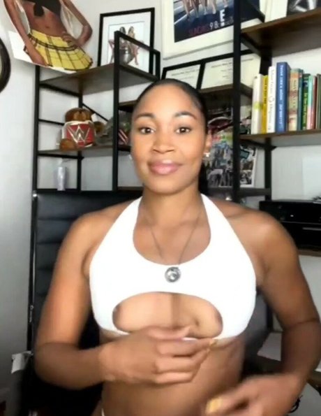 Ariane Andrew pornstar hot img