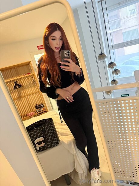 Veenus_ high quality model picture