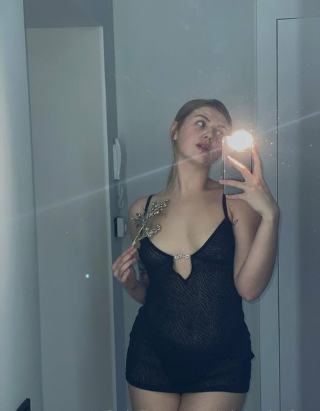 lolataylorfree xxx pornstar galleries