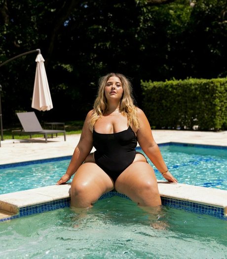 thebigbootybarbie2 model best pics