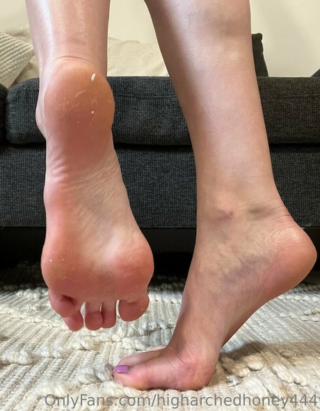 higharchedhoney444 sexy star img