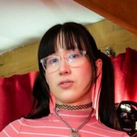 Charlie Starshine exclusive actress pics