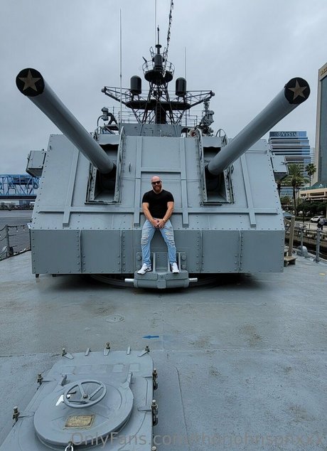 thorjohnsonxxx free actress pictures