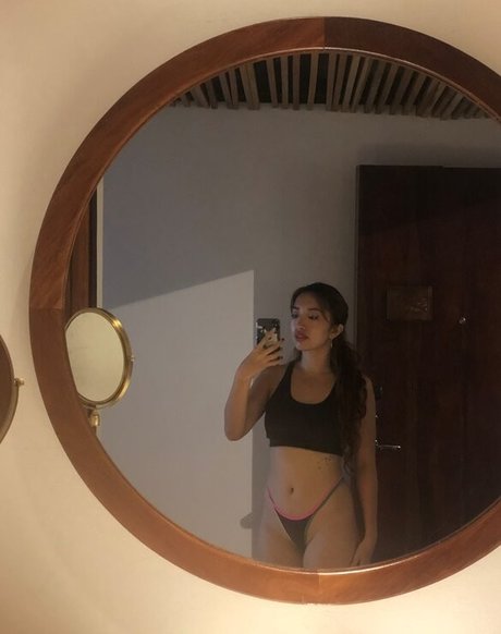 Clareee Asmr nude pornstar picture