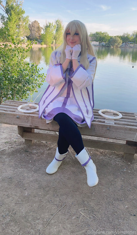 vamplettes model nudes pics