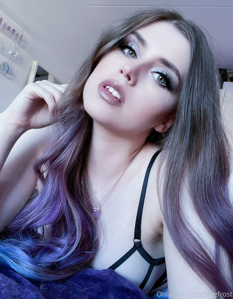 goth milf onlyfans hot sexy picture