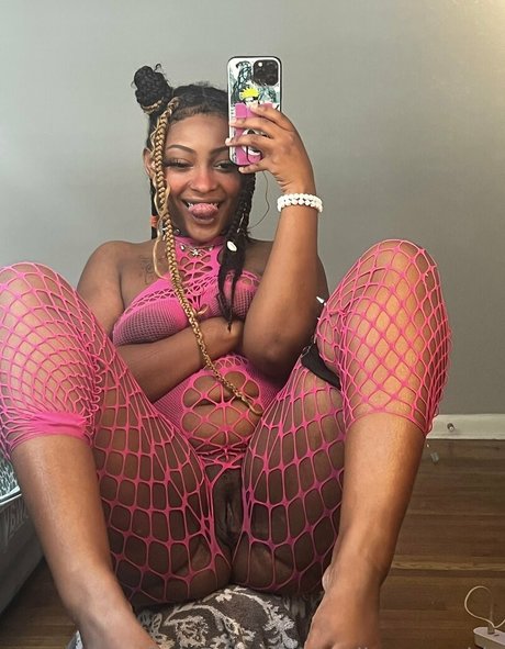 walkngenocide model pornographic archive