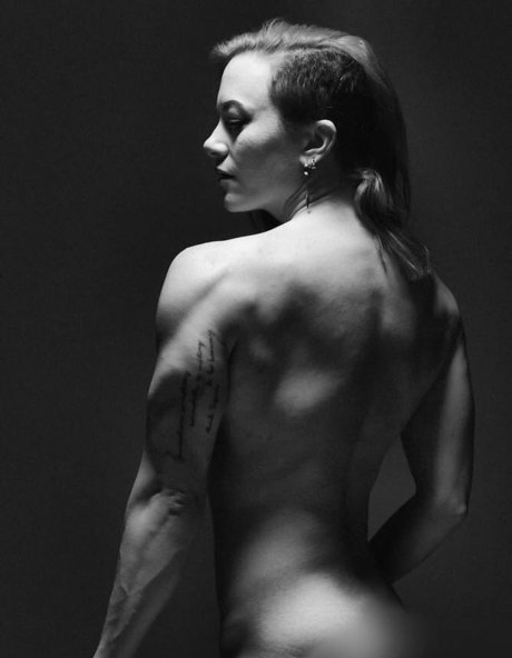 Claire Max profile image