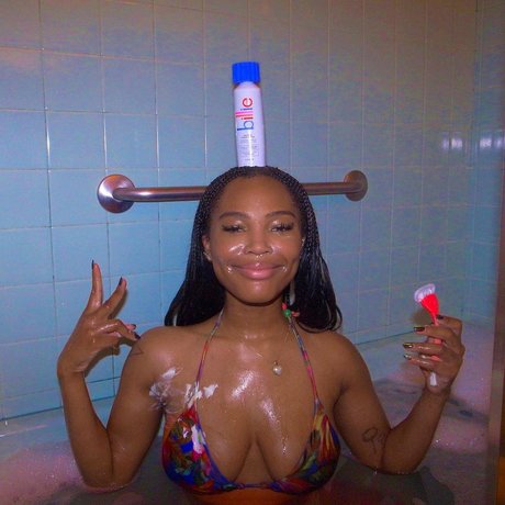 Quenlin Blackwell star nice img