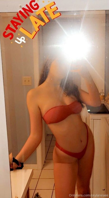 Skylarxraee pornstar erotic photo