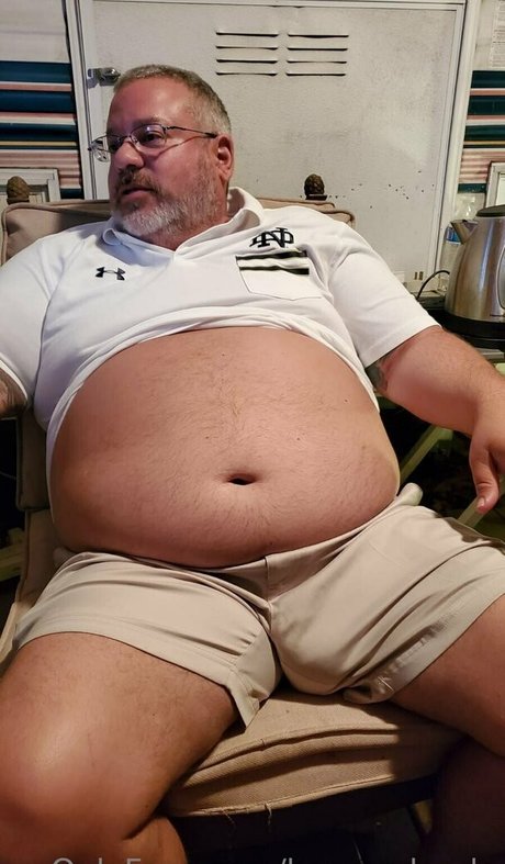 bearsorlando pretty model picture