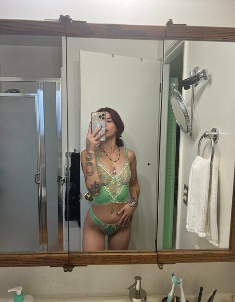 Coziebae pornstar adult pictures