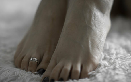 alice inwonderland96 high quality model pictures