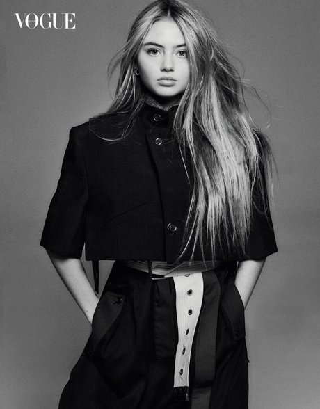 Leni Olumi Klum nude actress pictures