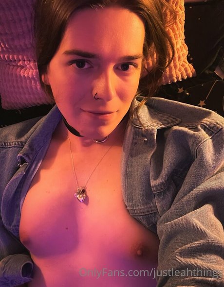 justleahthings adult star picture