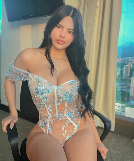 trans onlyfans hot nude image